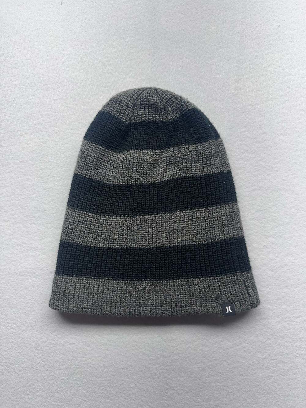 Hurley Reversible Striped Beanie Gray Black